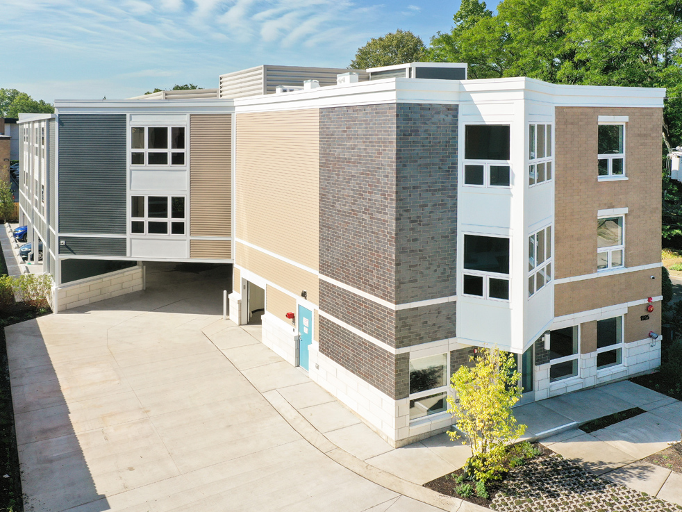 Skender Completes Construction on 16-Unit Affordable Housing Building in Wilmette