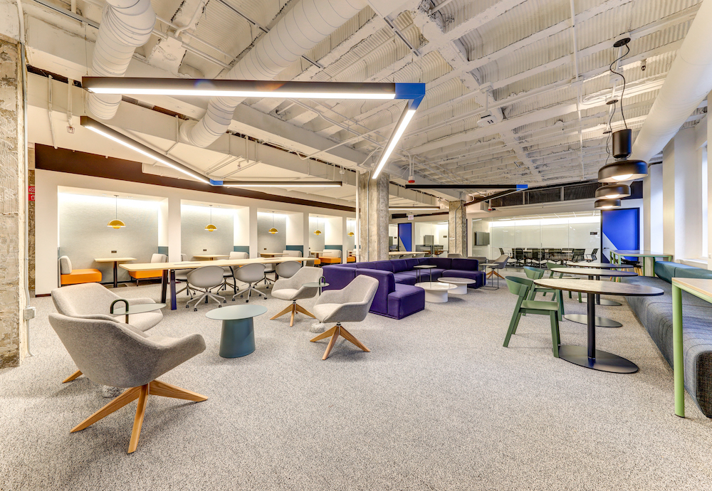 Skender Completes Construction of Avant Headquarters in Merchandise Mart